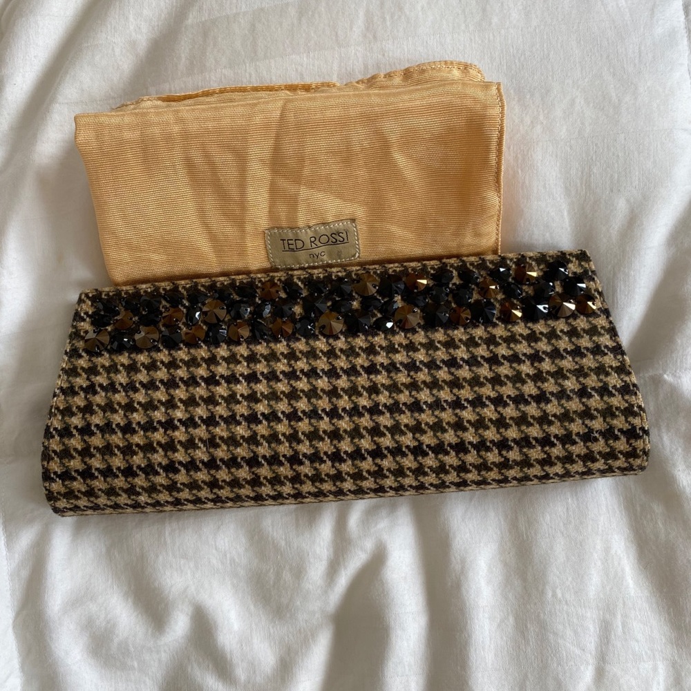 Ted Rossi Houndstooth Clutch